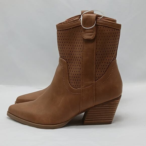 Dolce Vita Kirby Ankle Boot Women 6.5 Tan Western Shoes Cowboy Cowgirl Pointed - Picture 1 of 10